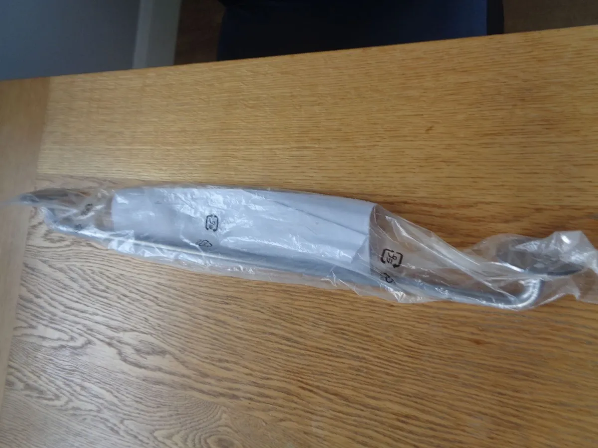"Ikea" Bygel Rail for Sale - Image 3