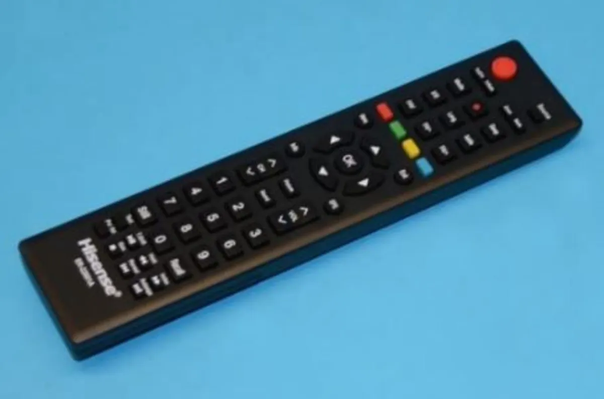 Hisense 40-inch TV - Image 2