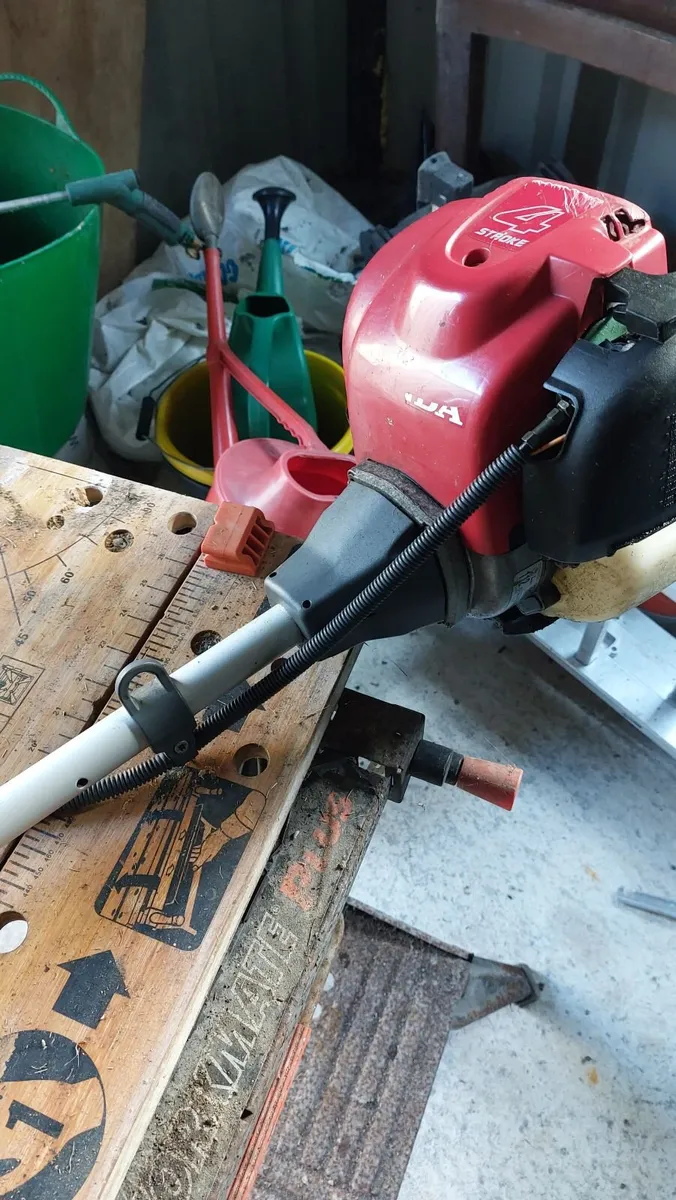 Honda Strimmer - Image 1