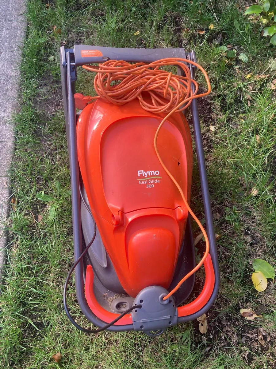 Flymo Easi Glide lawnmower - Image 4