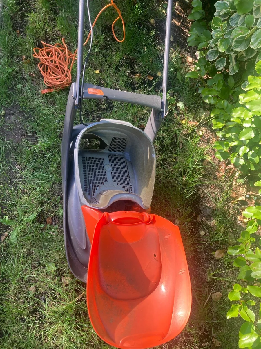 Flymo Easi Glide lawnmower - Image 3
