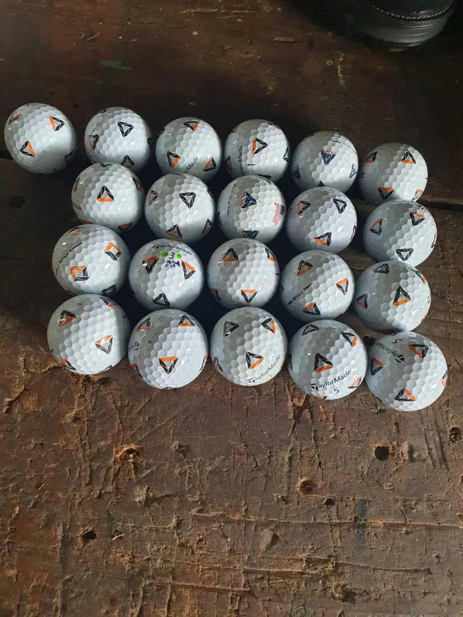 Golf balls - Image 1