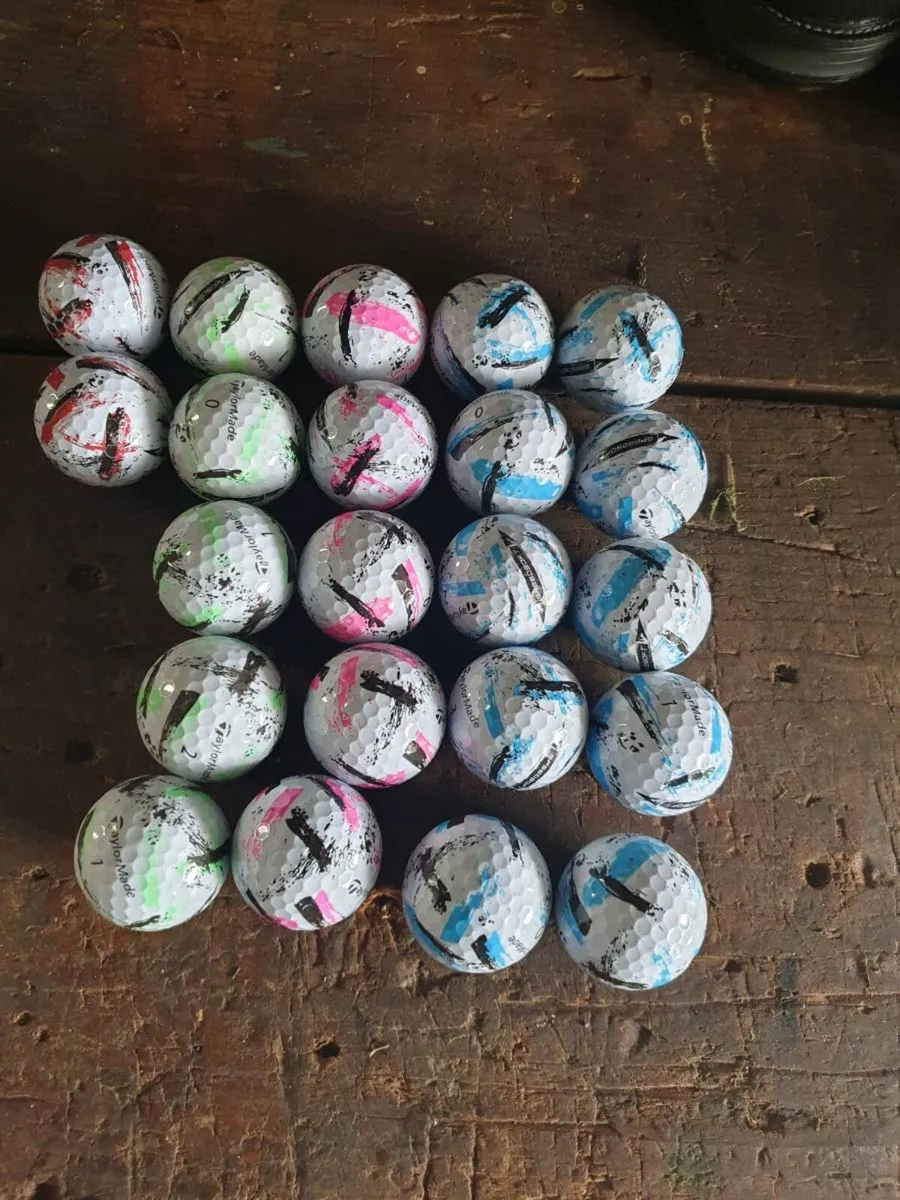 Golf balls - Image 1