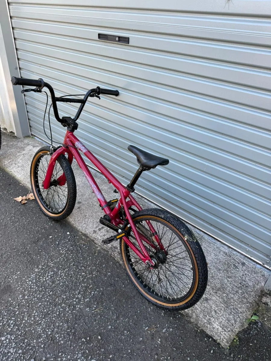 BMX Bike - Image 2