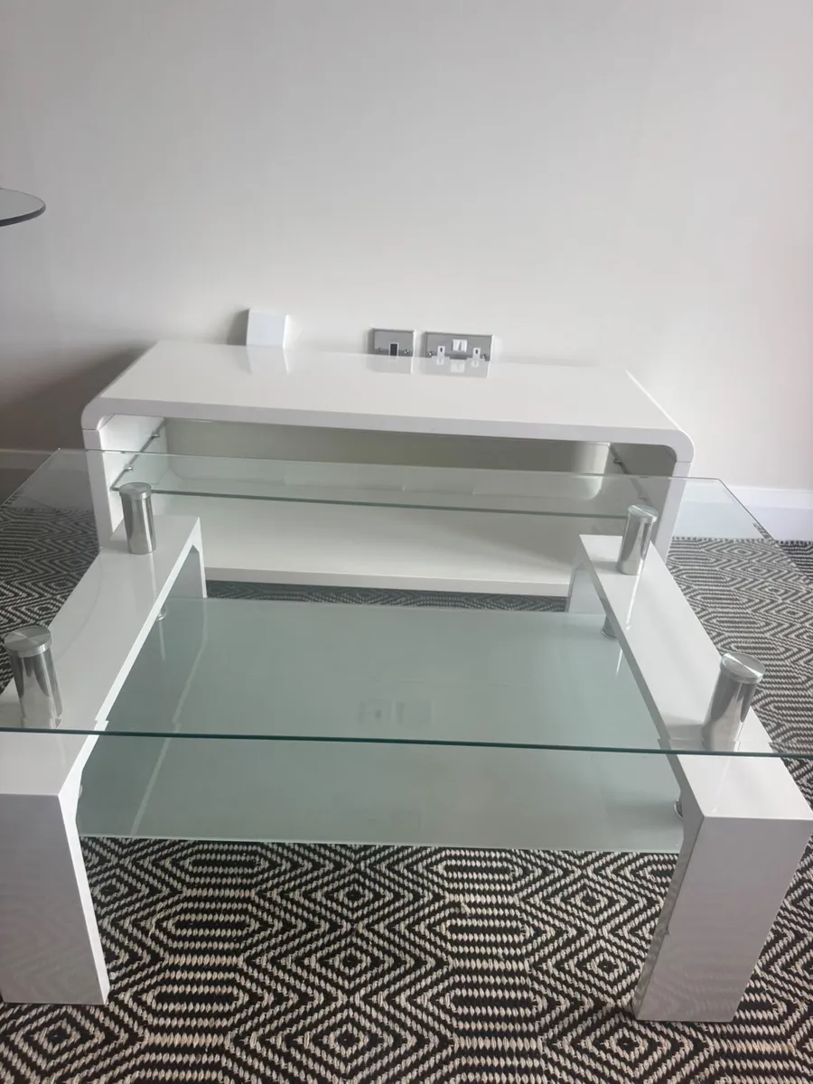 Coffee table & Tv stand - Image 2