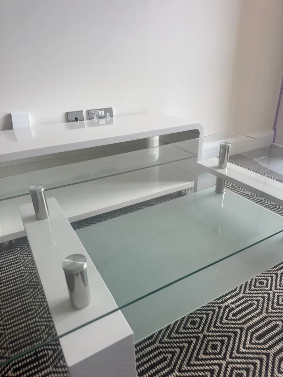 Coffee table & Tv stand - Image 3