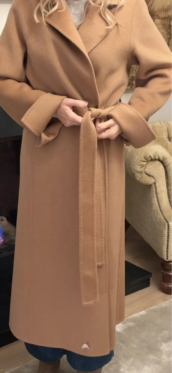 Cashmere coat - Image 2