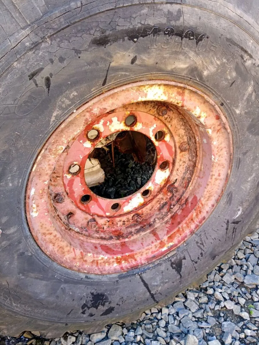 Pair Russian tanker wheels & 8 stud New Holland - Image 3