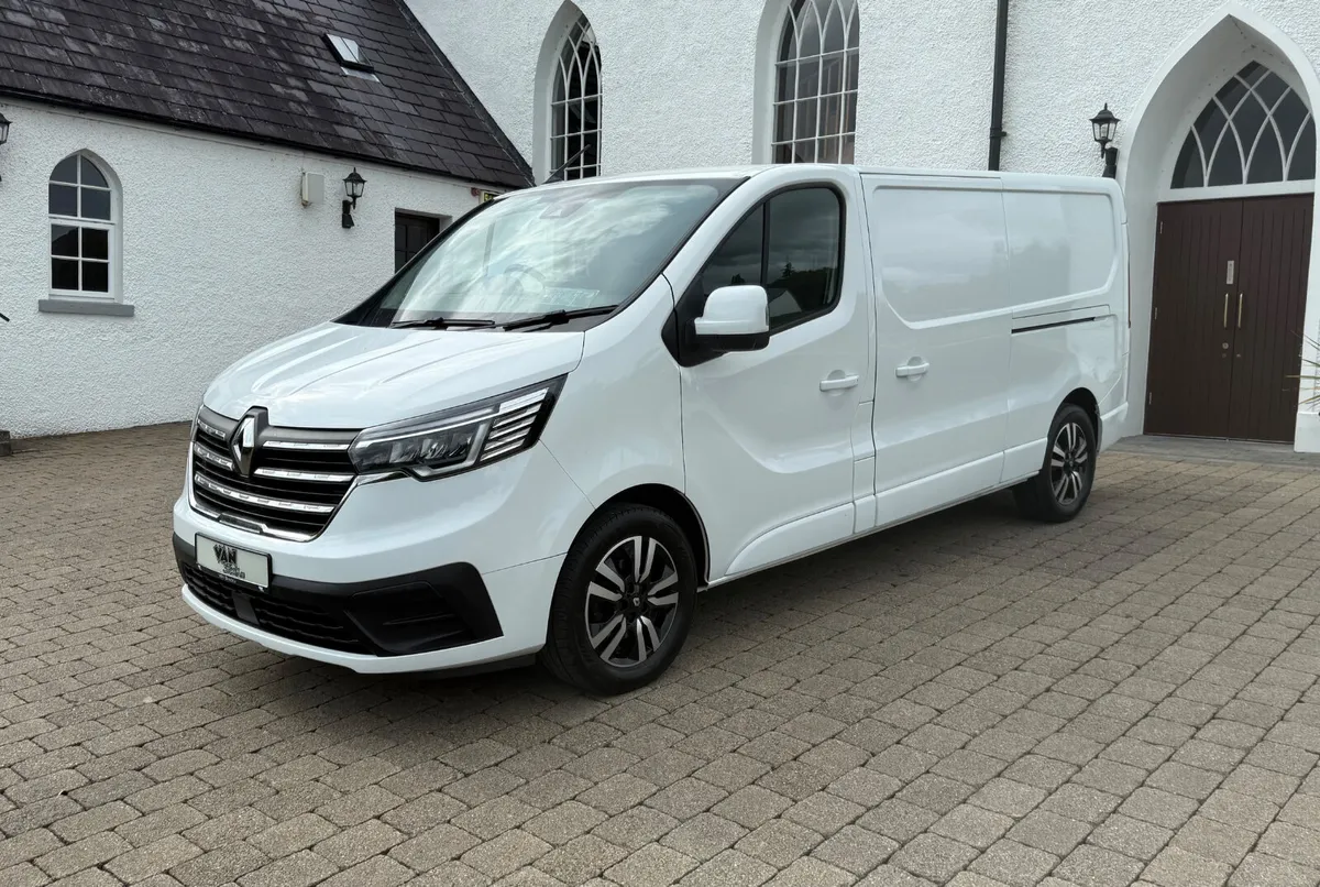 2024 Renault Trafic LWB 2.0 130bhp - Image 3