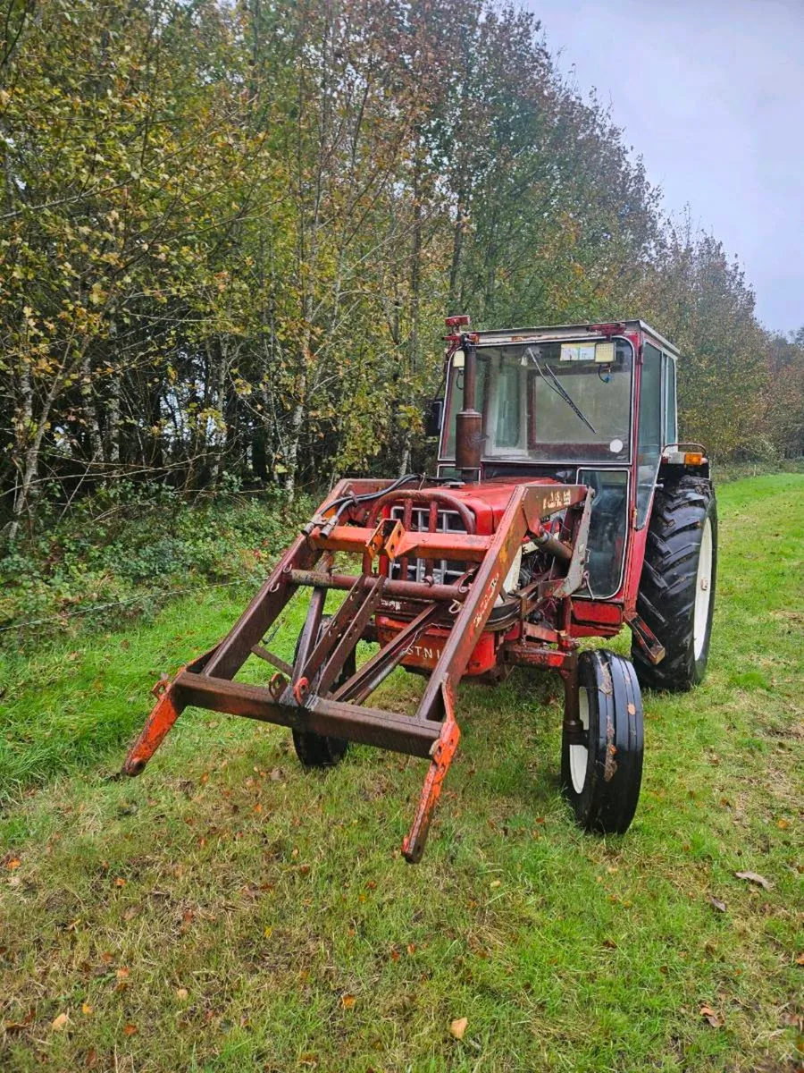 Case tractor - Image 2