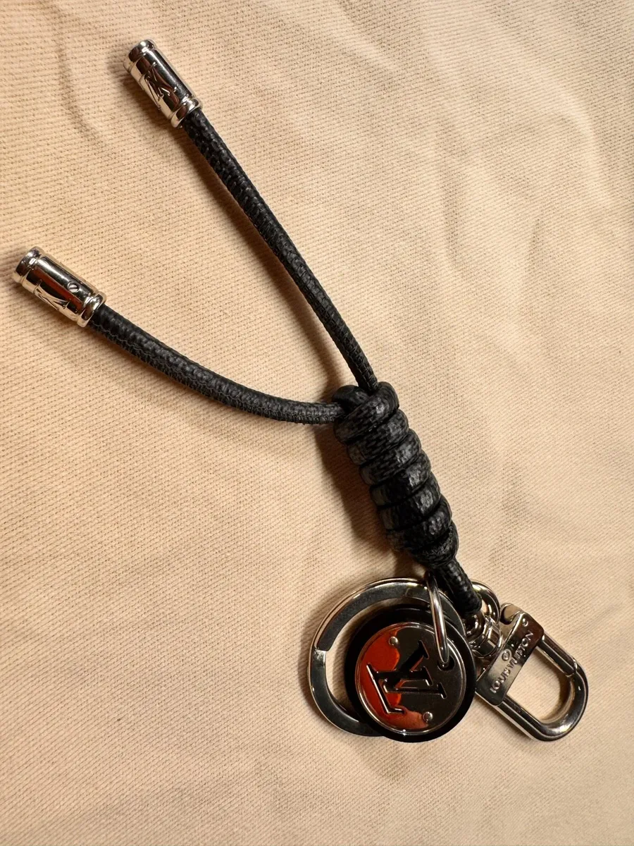 Louis Vuitton key chain - Image 1