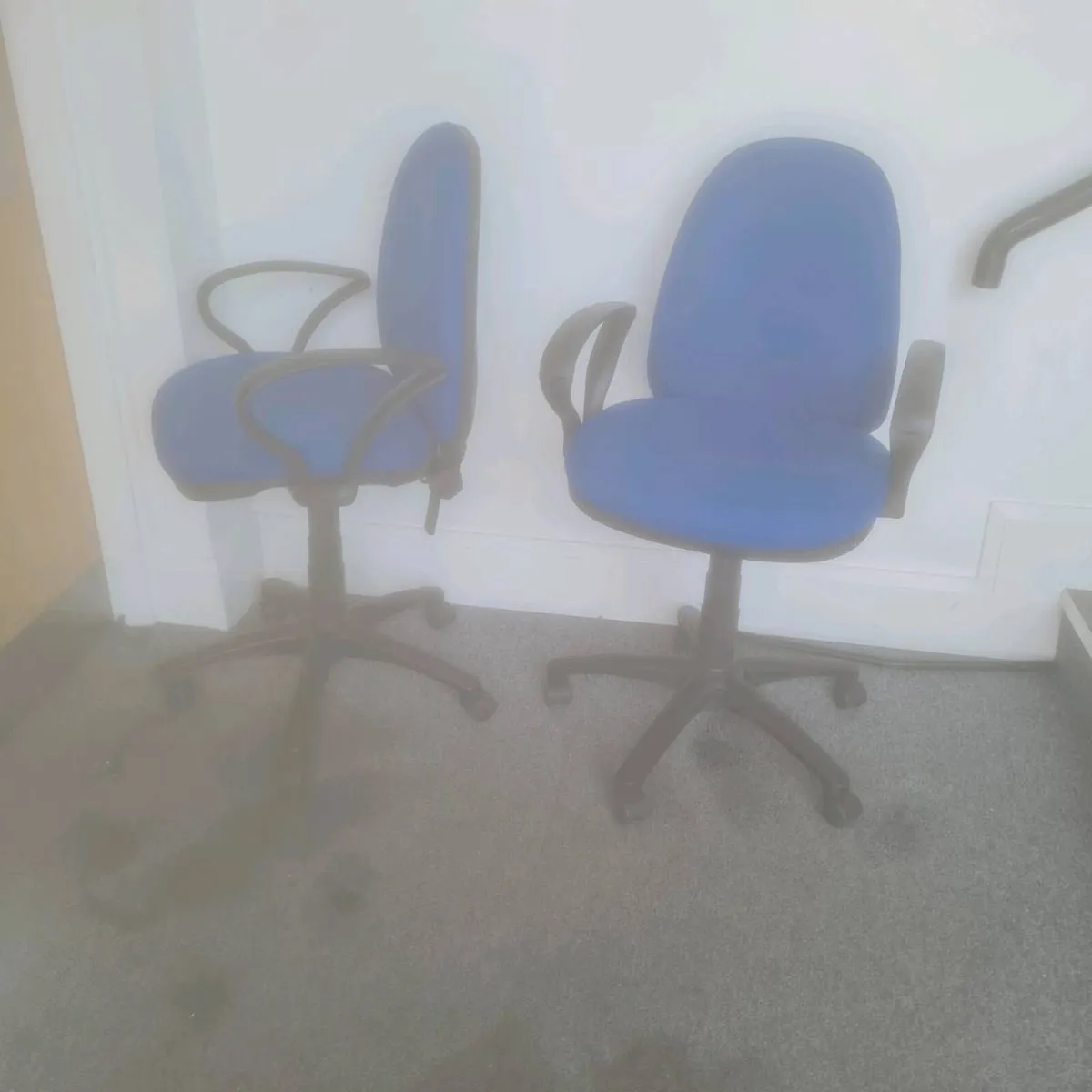 Blue operator office chairs x 3 - Image 2