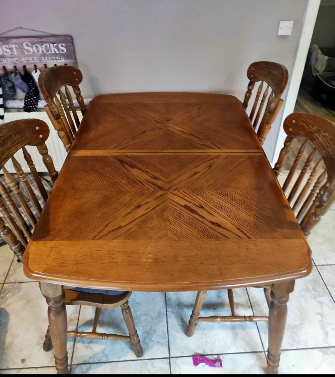 Dining table with chairs - Image 1