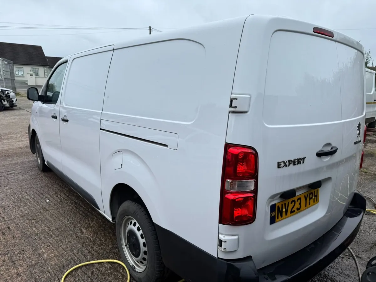 2023 PEUGEOT EXPERT LWB 1.5 HDI - Image 3
