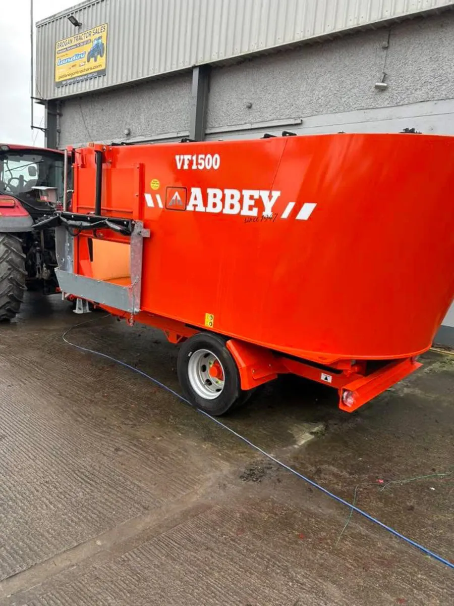 New Abbey VF1500T Diet Feeder - Image 1