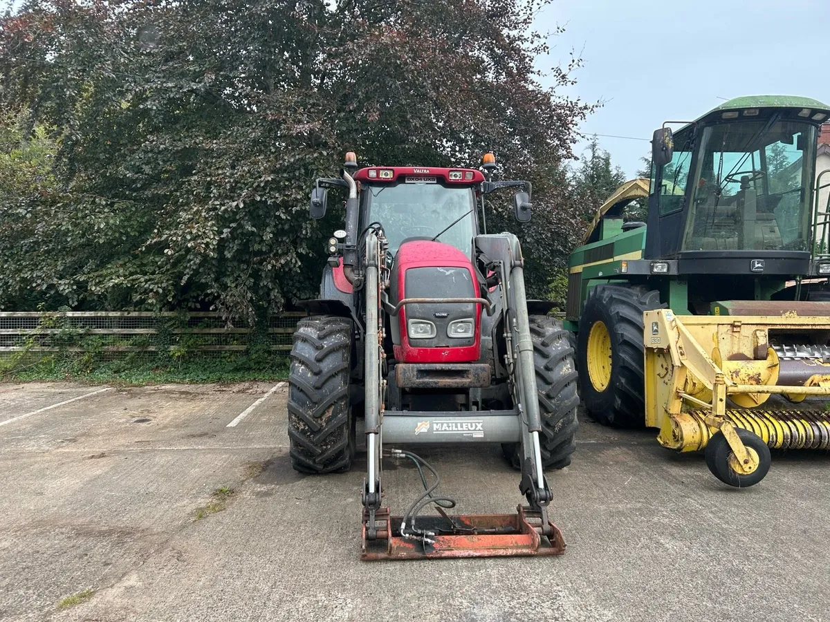 2004 valtra m130 - Image 2