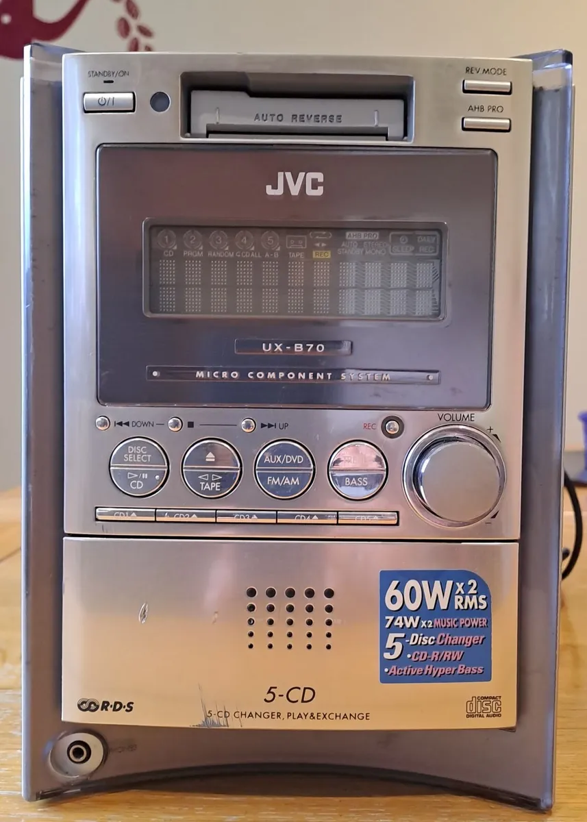 JVC HiFi system - Image 2