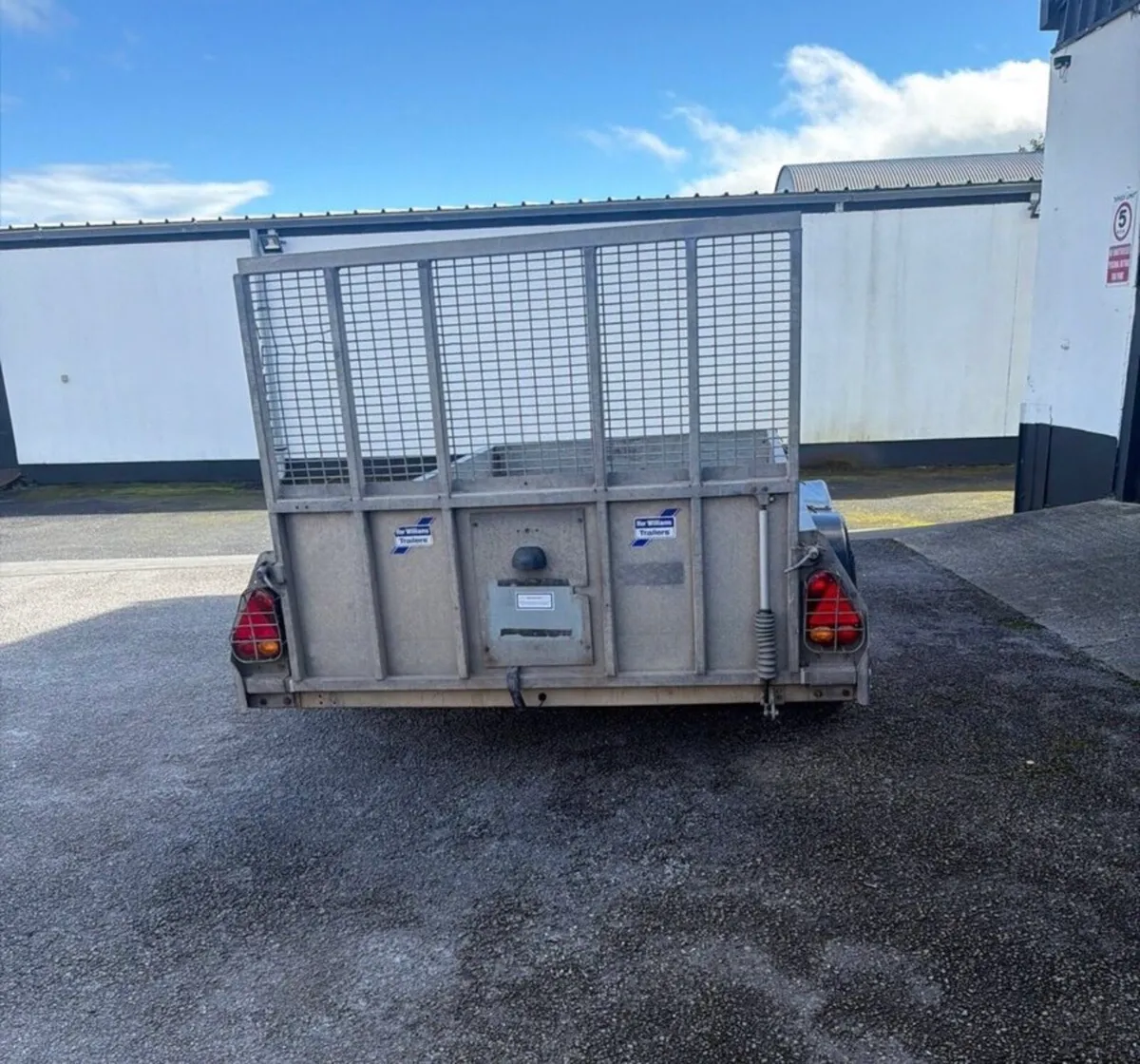 1900 ape fully restored & transportation trailer - Image 1