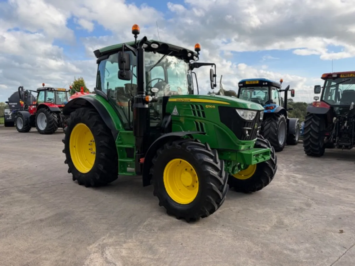 John Deere 6130R - Image 1