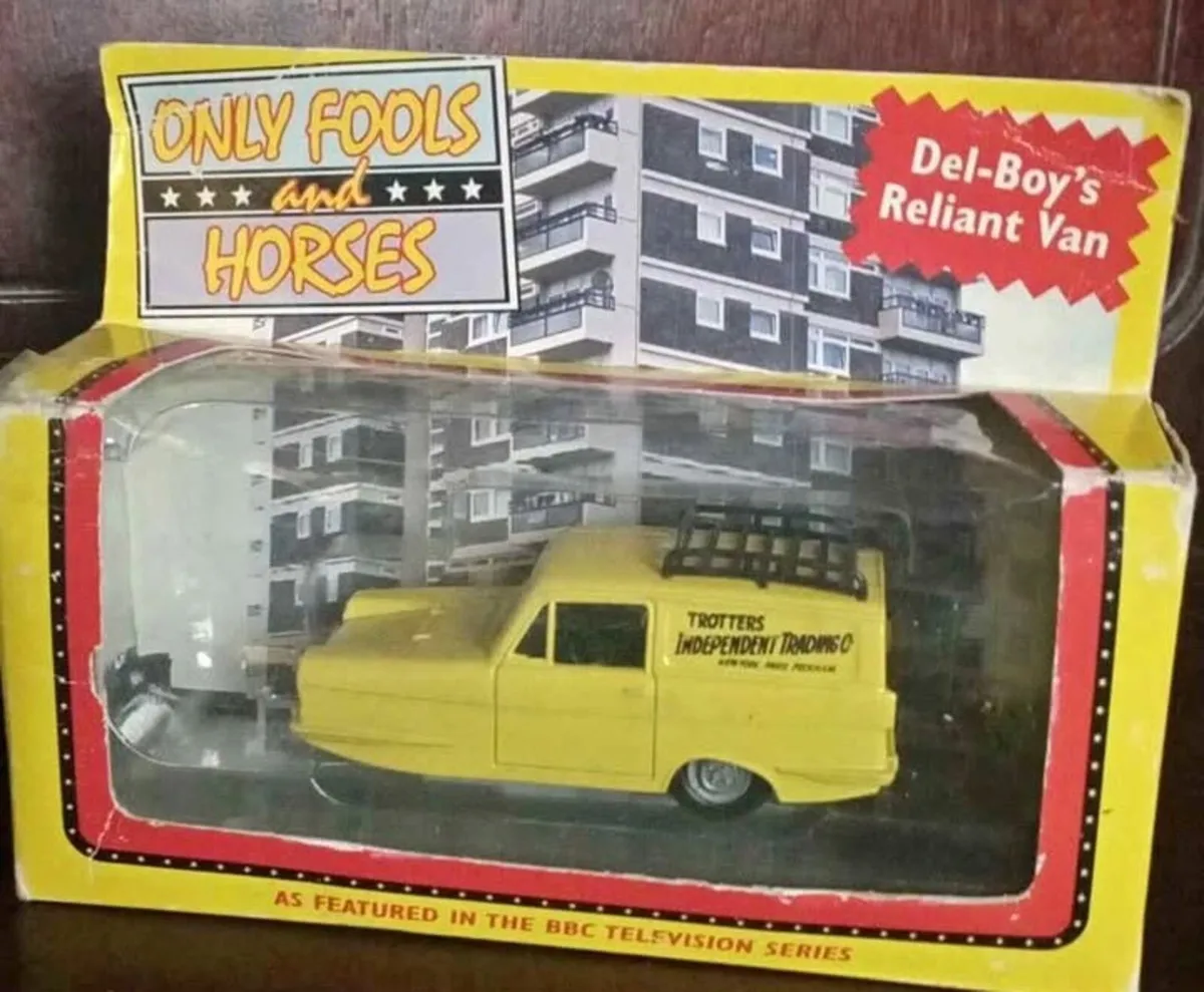 ONLY FOOLS & HORSES DIECAST MODEL - Image 1