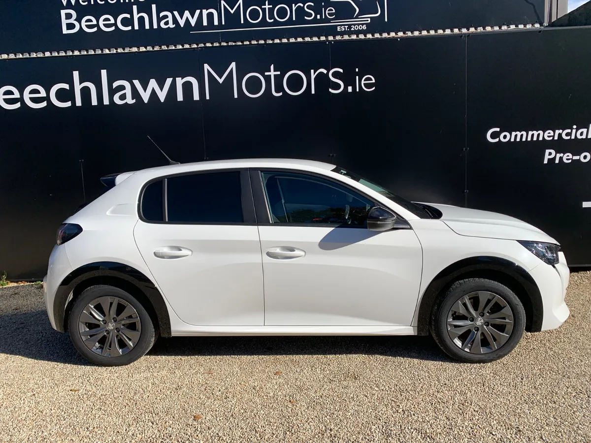 PEUGEOT E-208 ACTIVE 50 KWH 136 BHP COMMERCIAL - Image 2