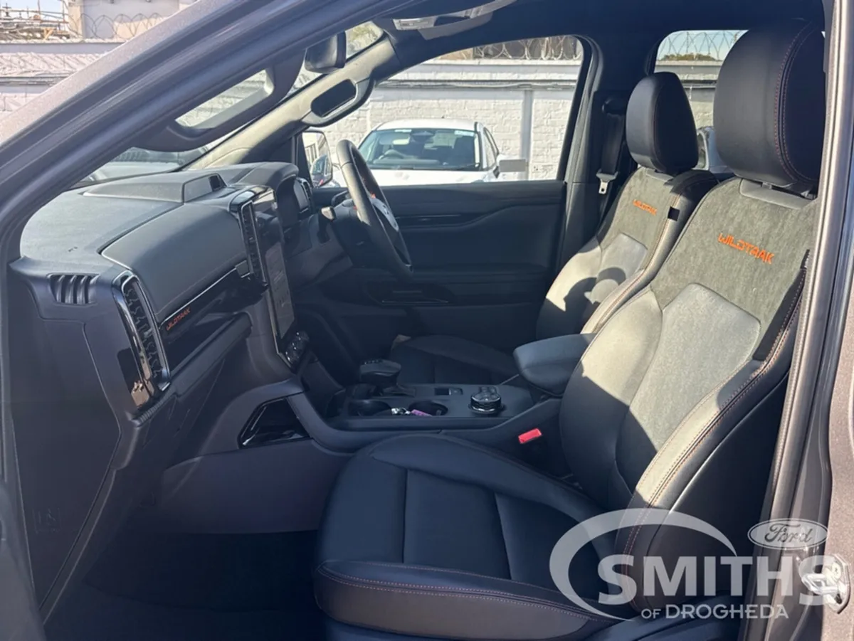 Ford Ranger PLATINIUM 3.0 V6 240PS - Image 3