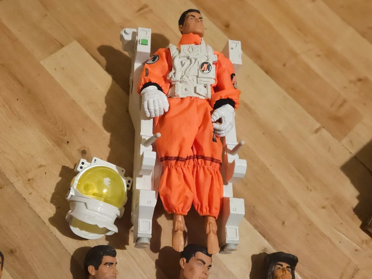 Bundle of Action Man and Accessories - Image 2