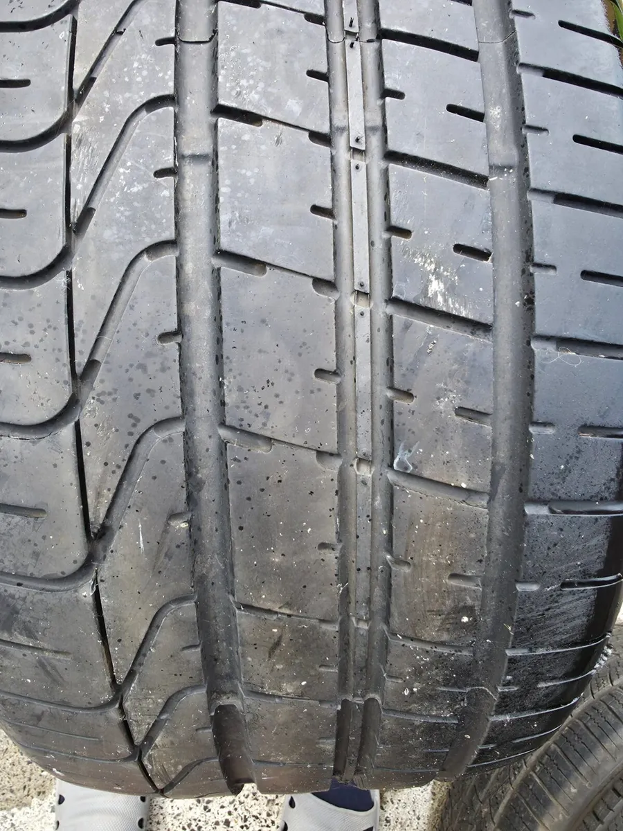 Tyre 285/30R20 - Image 3