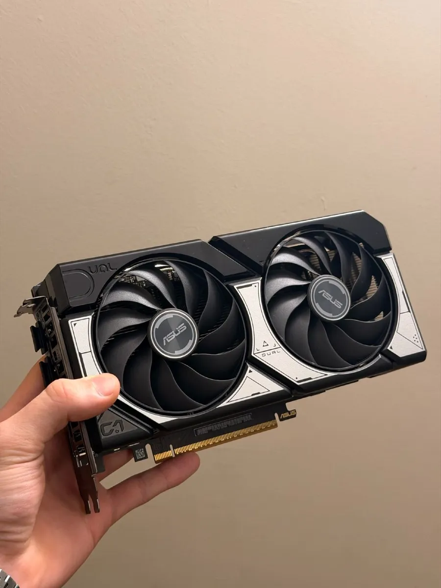 ASUS Dual RTX 5060 OC 8GB GDDR7 - Like New, Boxed - Image 2