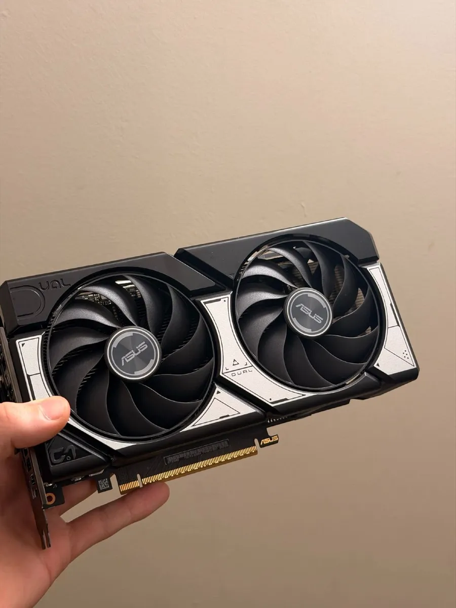 ASUS Dual RTX 5060 OC 8GB GDDR7 - Like New, Boxed - Image 3