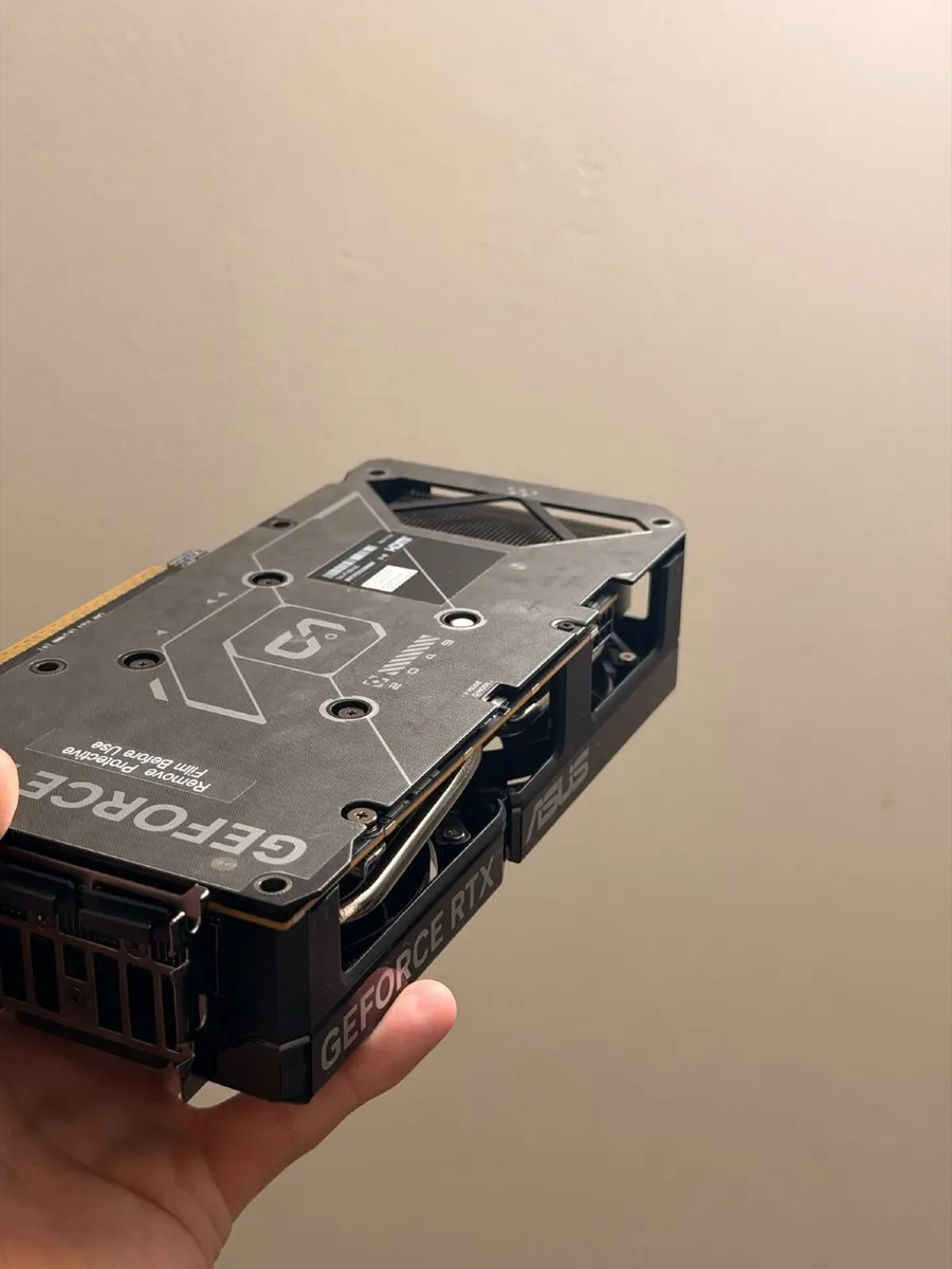 ASUS Dual RTX 5060 OC 8GB GDDR7 - Like New, Boxed - Image 4