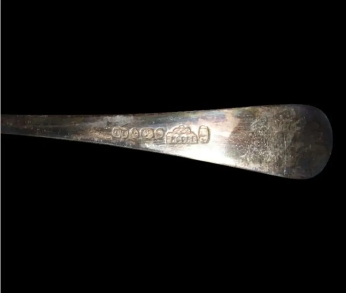 Cased Pair of Vintage Thomas Turner Berry Spoons - Image 2
