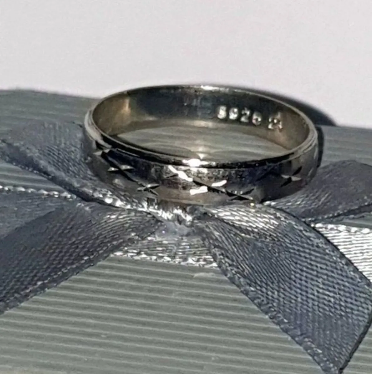 Vintage Hallmarked Silver Wedding Band Size U/10 - Image 2