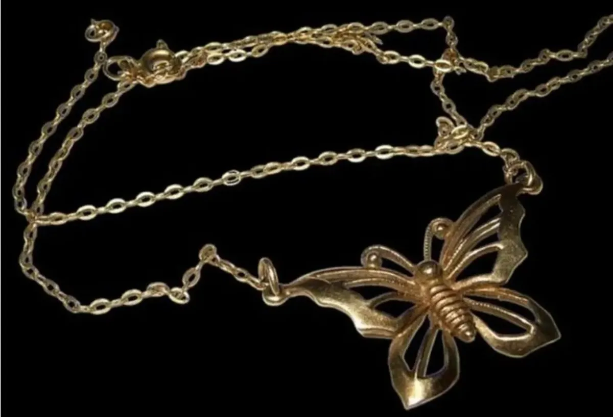 Vintage Hallmarked 9ct Gold Pendant & Chain - Image 2