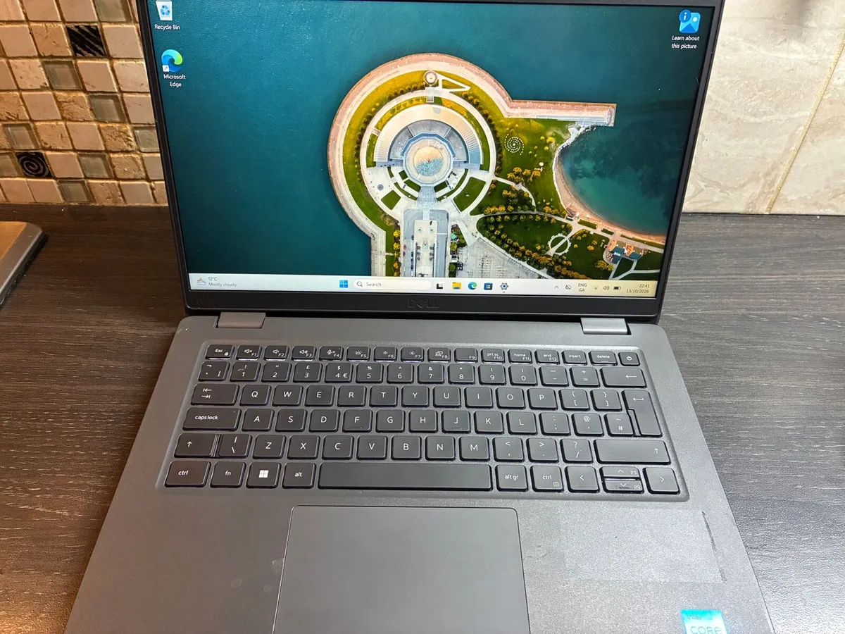 Dell Latitude 3440 - Image 1