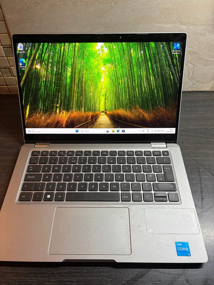 Dell Latitude 5320 - Image 1