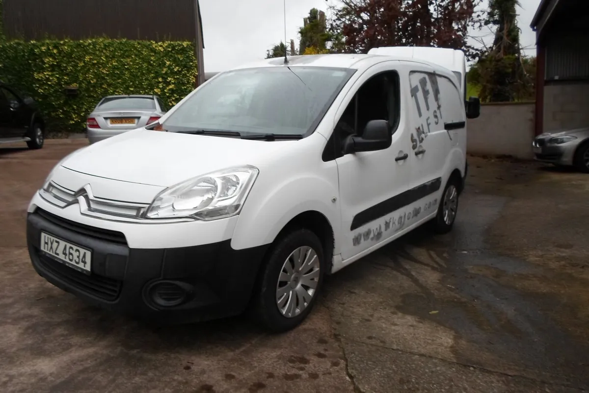 Citroen Berlingo 2015 - Image 2