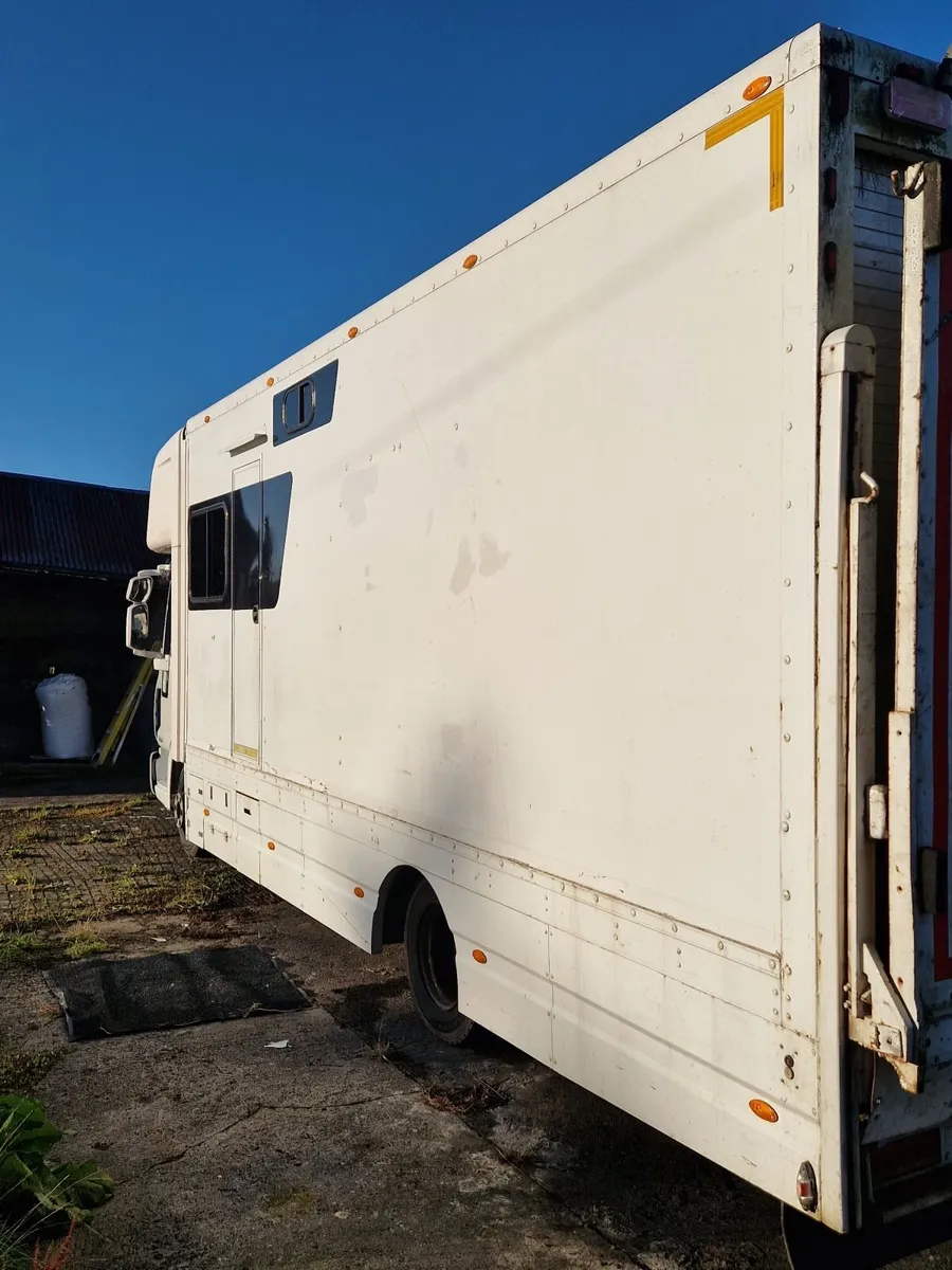 Iveco Eurocargo 7.5T Race Truck / Race Transporter - Image 2
