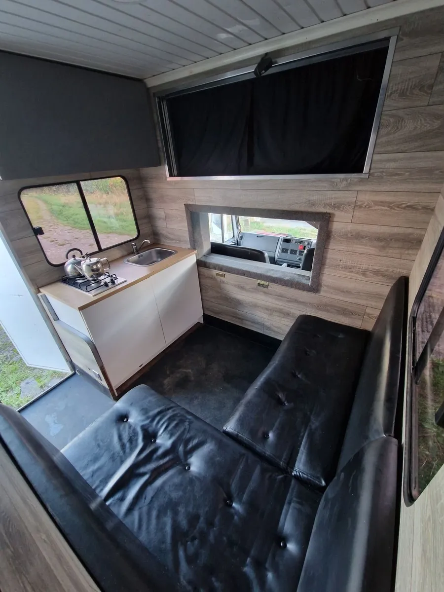 Iveco Eurocargo 7.5T Race Truck / Race Transporter - Image 4