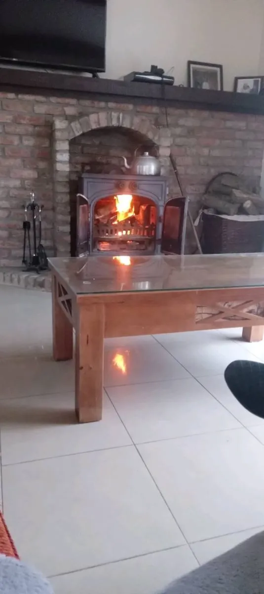 Solid fuel stove - Image 2