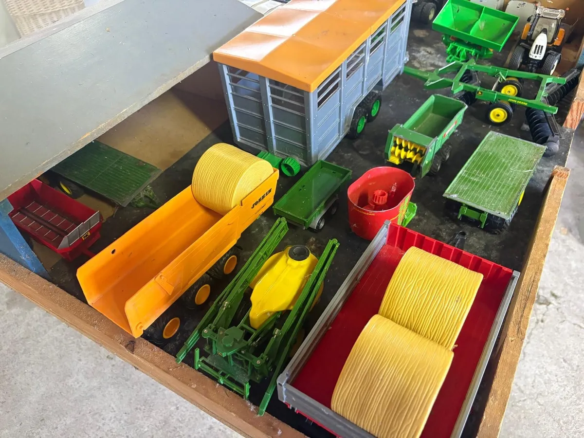 Toy Field and machinery - Image 2