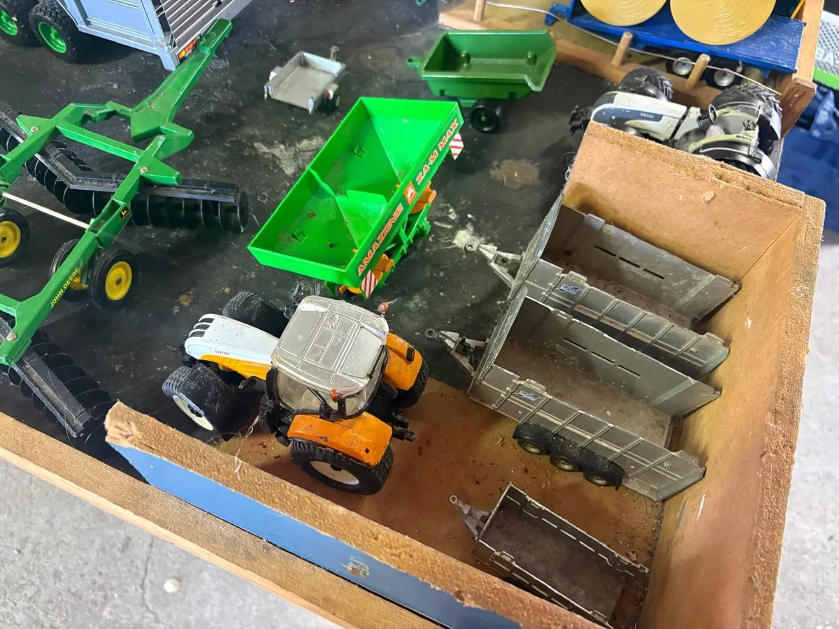Toy Field and machinery - Image 3