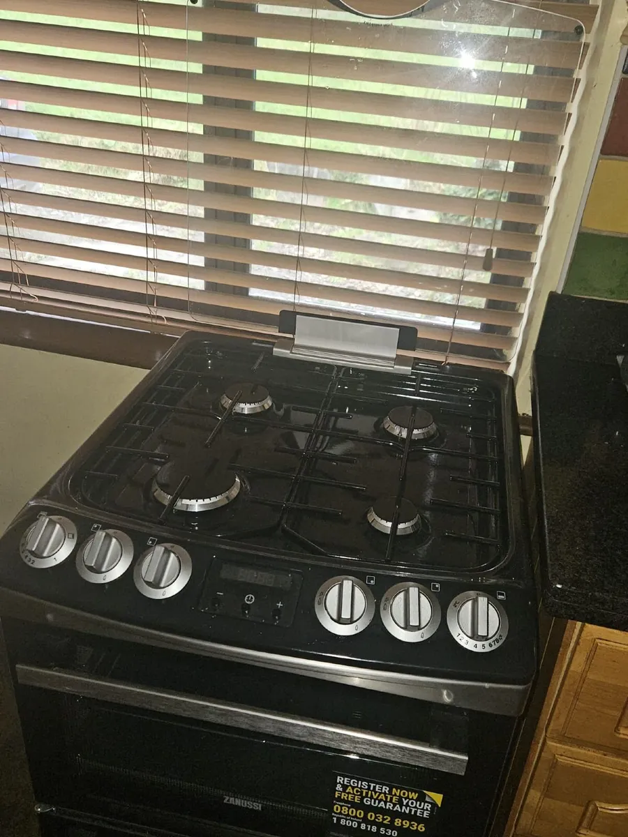 Gas Cooker - Image 3