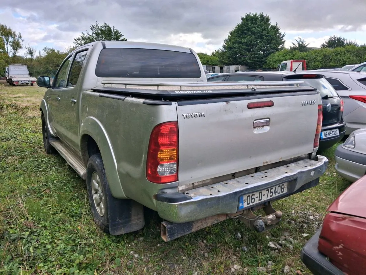 06 toyota hiluc - Image 4
