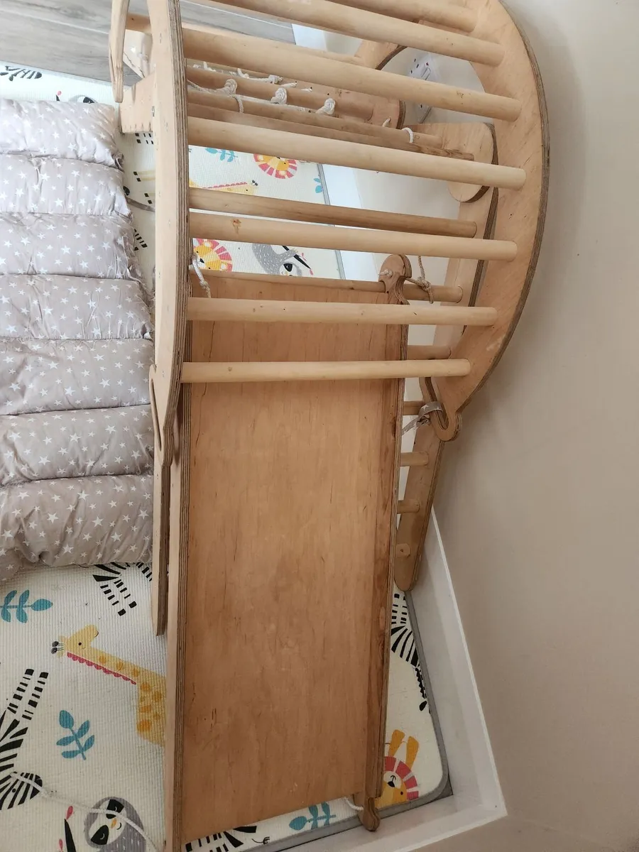 Montessori Climbing Frame - Image 4