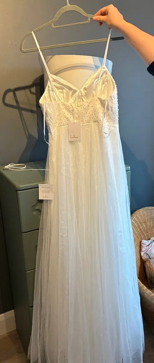 Wedding dress - Image 4