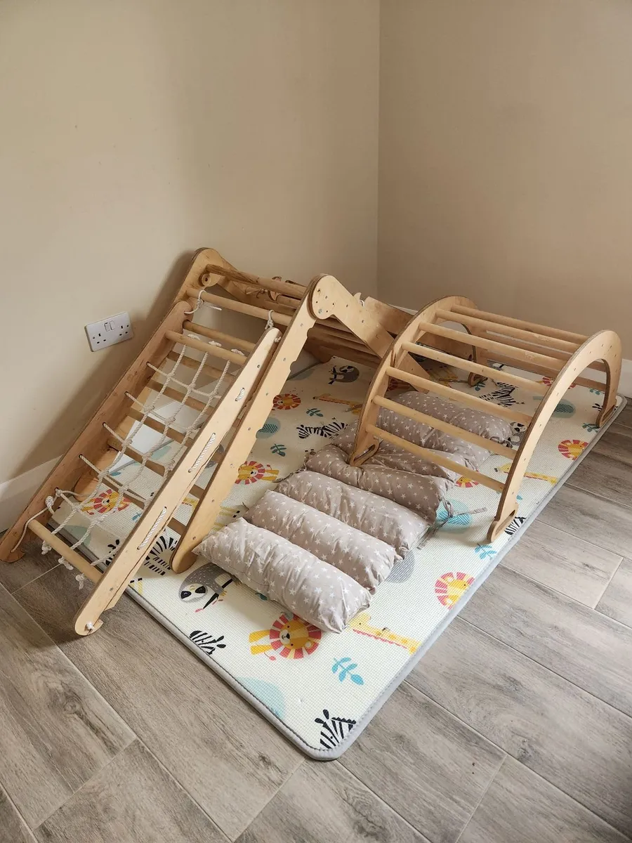 Montessori Climbing Frame - Image 1