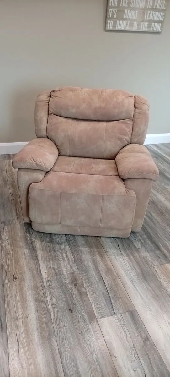 Couch - Image 1