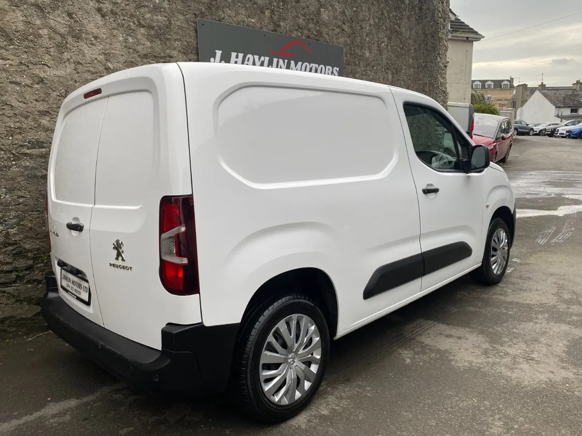 Mar 2021Peugeot Partner PRO HDi 100 - Image 4