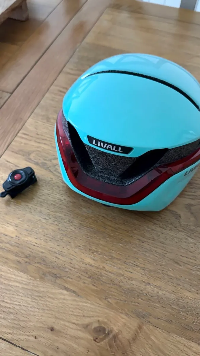 Livall smart helmet - Image 4